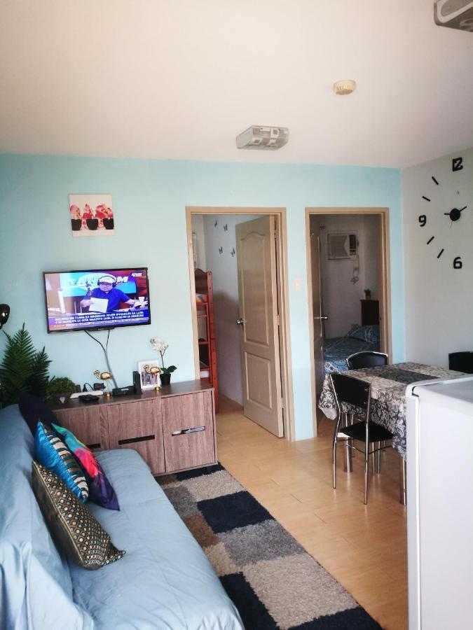 2 Bedroom Sorrento Oasis Pasig City エクステリア 写真