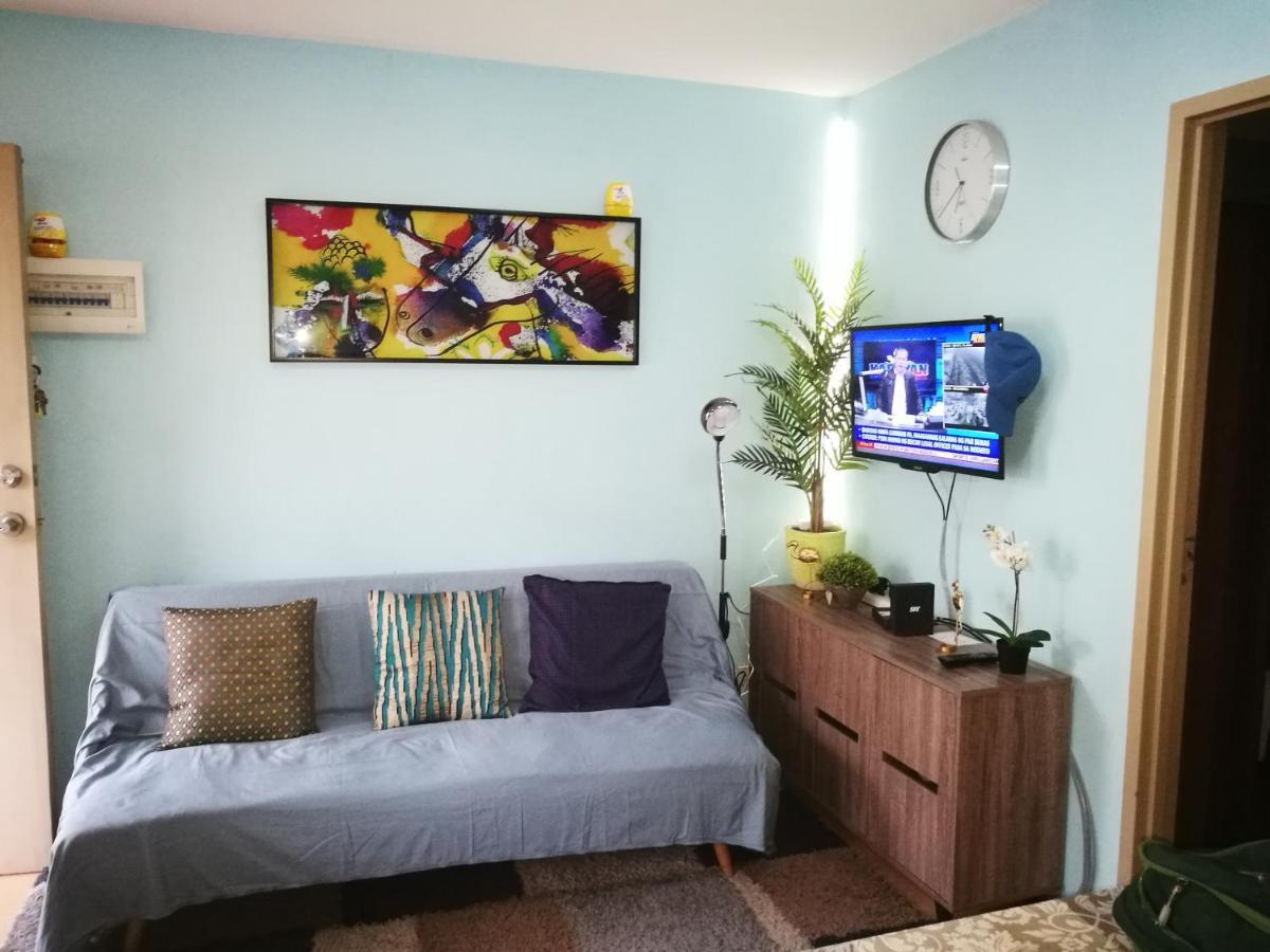 2 Bedroom Sorrento Oasis Pasig City エクステリア 写真